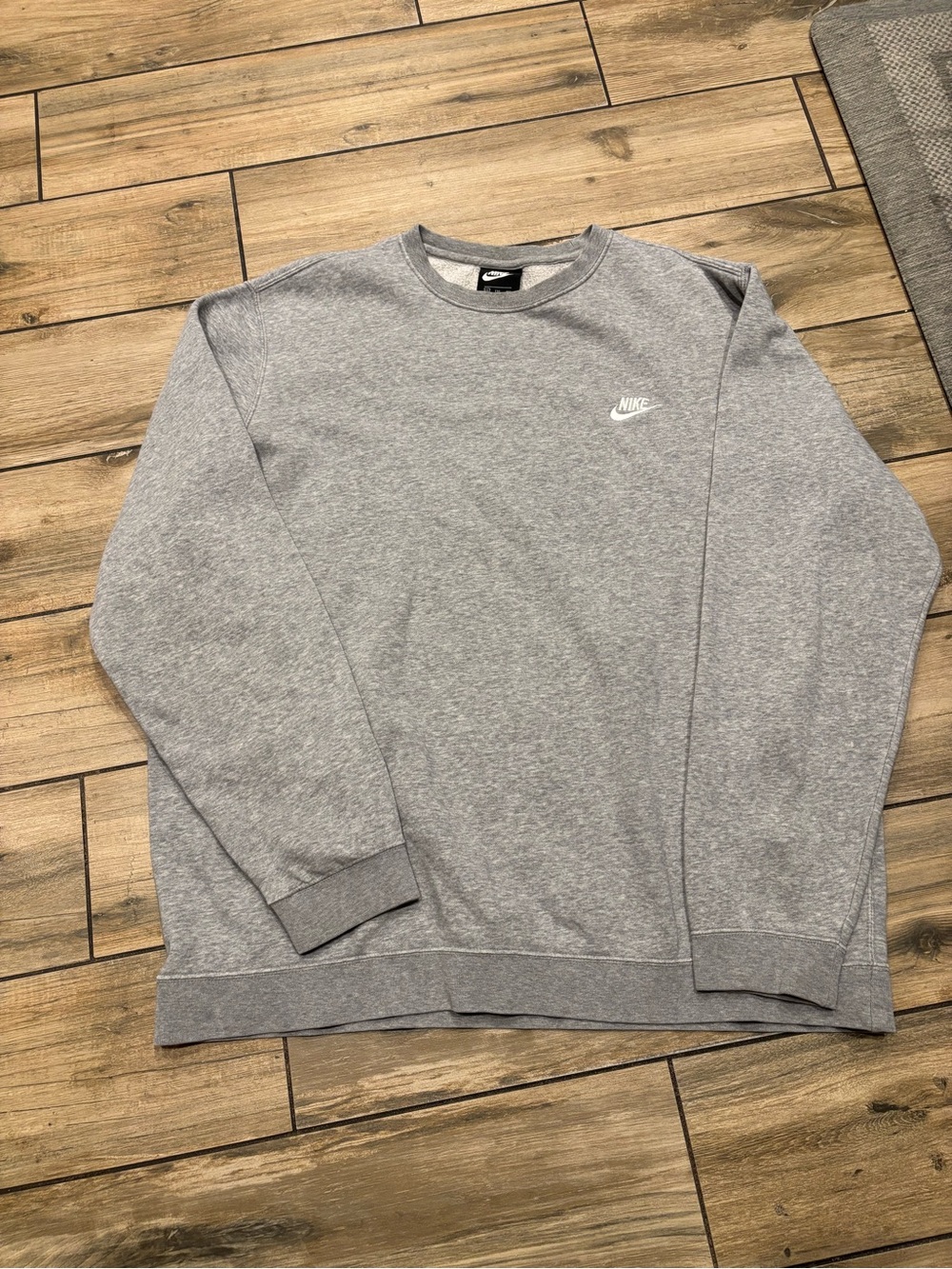 Nike Sportswear Grey Embroidered Chest Swoosh Crewneck Sweatshirt Size XXL